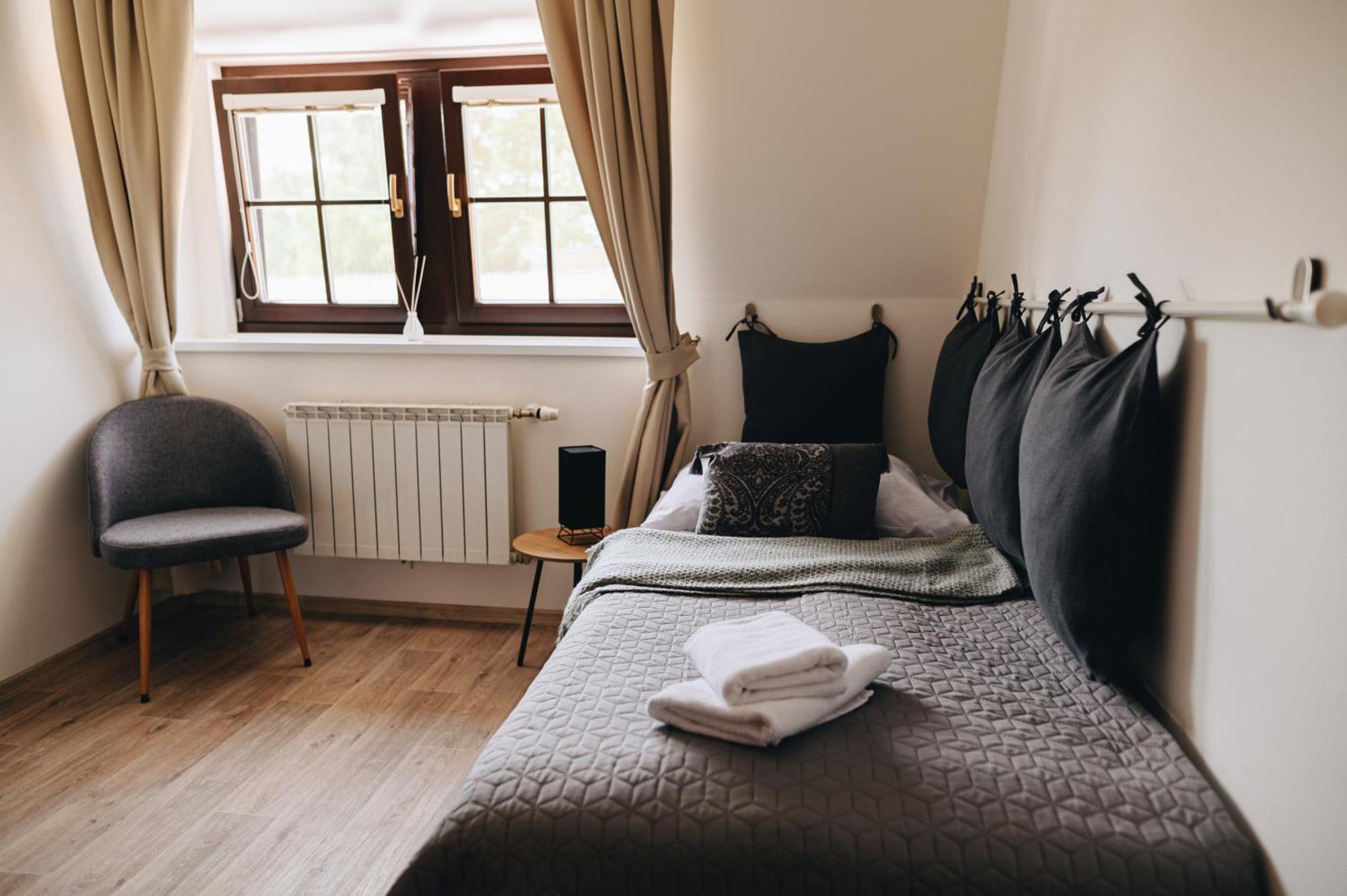 Hotel Nemojansky Mlyn Nemojany Екстериор снимка