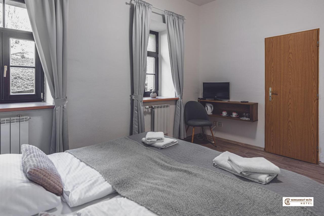 Hotel Nemojansky Mlyn Nemojany Екстериор снимка