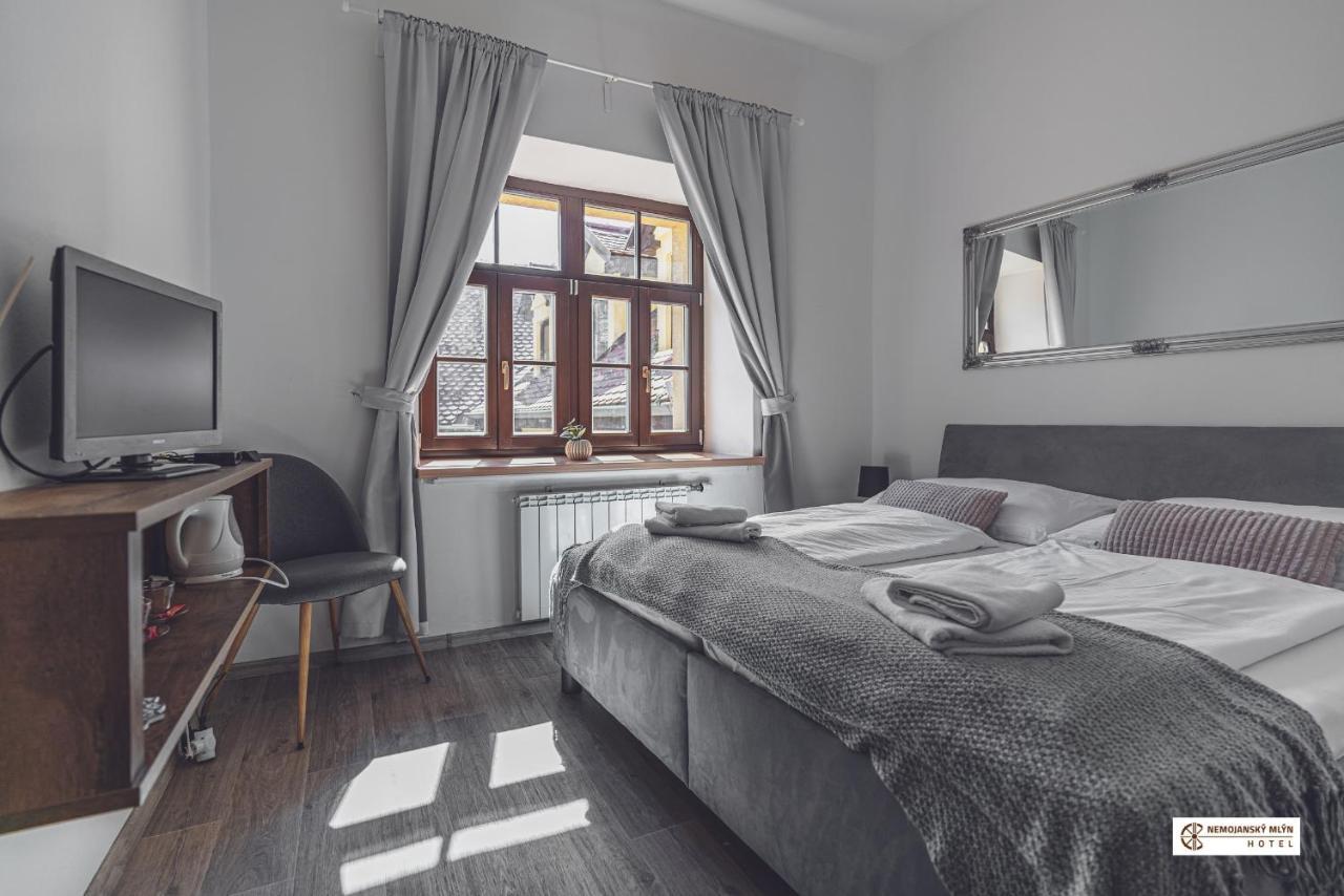 Hotel Nemojansky Mlyn Nemojany Екстериор снимка