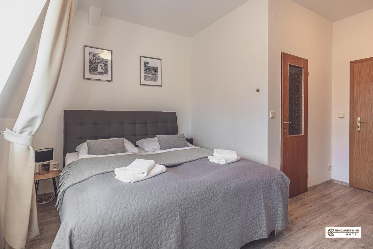 Hotel Nemojansky Mlyn Nemojany Екстериор снимка